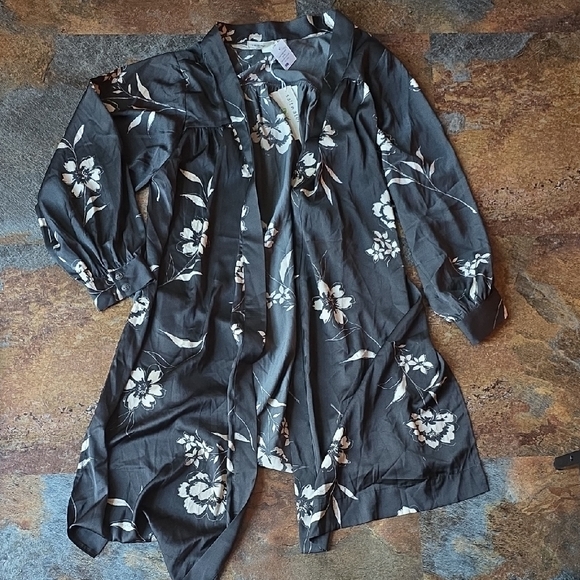 saltwater LUXE Sweaters - Saltwater LUXE Black Floral Cardigan S